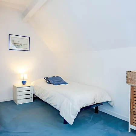 Les Goelands-29 By Interhome * ディーブ・シュール・メール